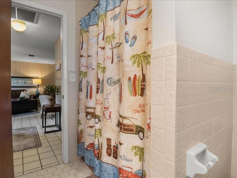 Image 25 of 50 For 230 Lake Starr Boulevard