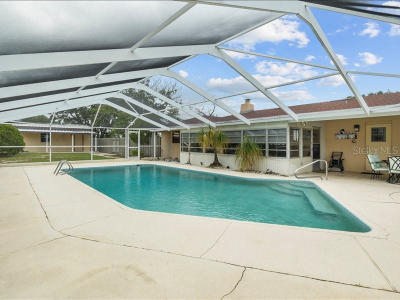 Image 34 of 50 For 230 Lake Starr Boulevard