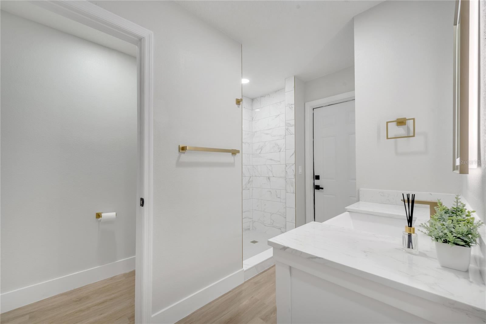 Image 34 of 55 For 7043 Carlene Drive