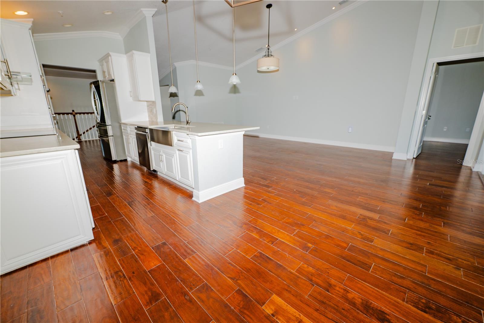 Image 22 of 68 For 8301 Foster Drive