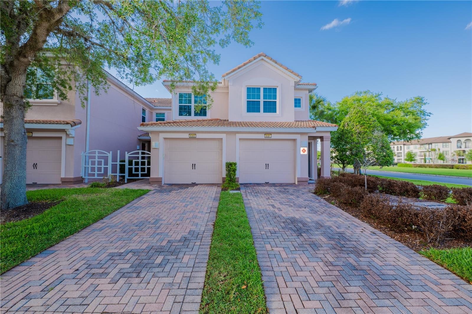 Image 3 of 68 For 8301 Foster Drive