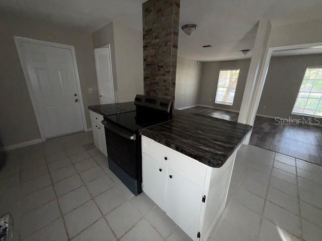 Image 4 of 15 For 1334 Stately Oaks Drive Nw