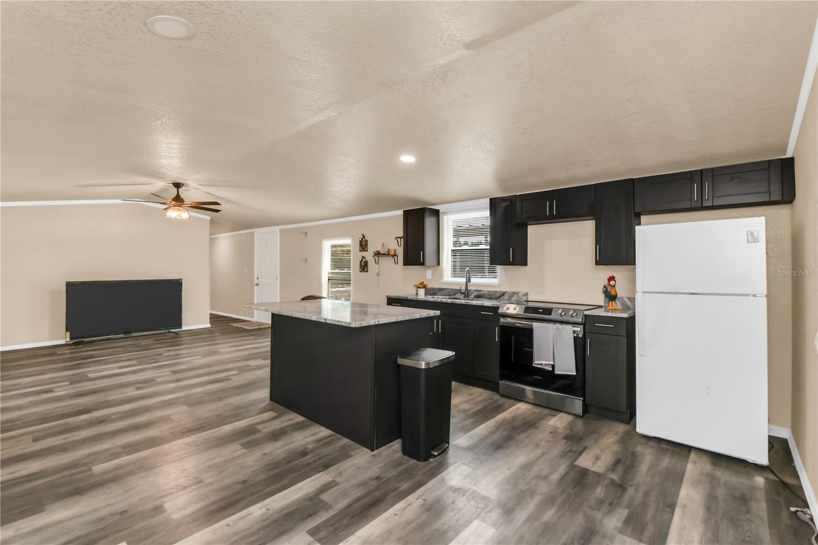 Image 8 of 41 For 7457 Highway 349