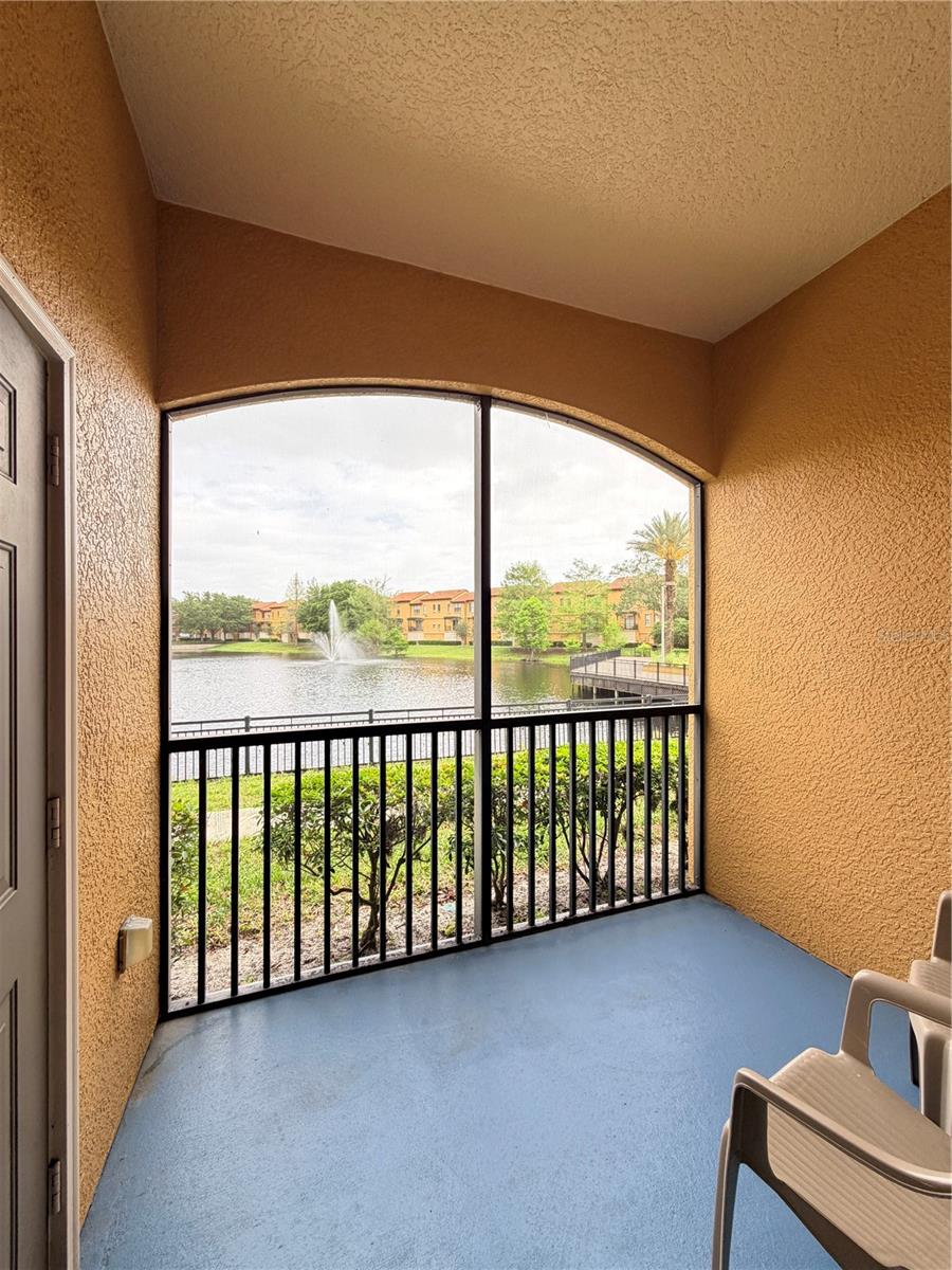 Image 11 of 15 For 6153 Metrowest Boulevard 104