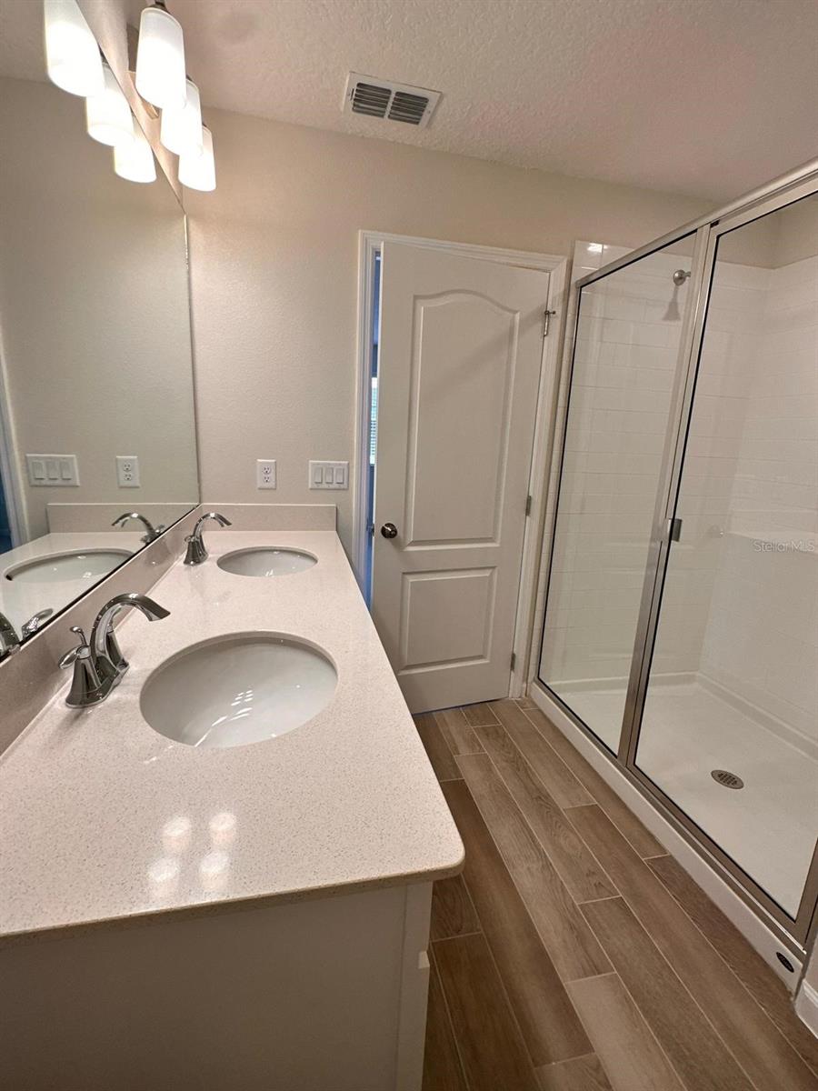 Image 15 of 17 For 2831 Narcoossee Commons Way