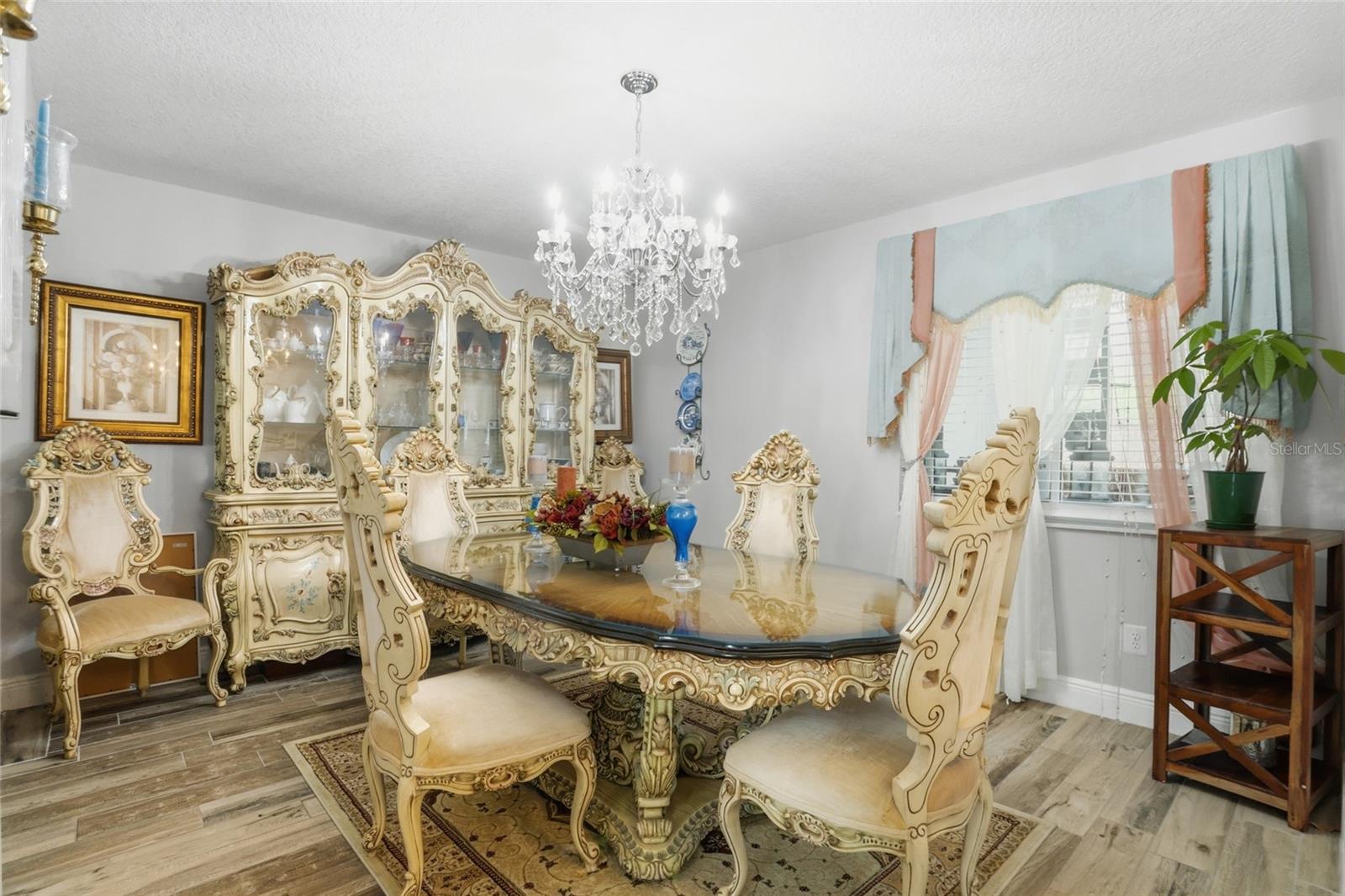 Image 28 of 56 For 3185 Timucua Circle