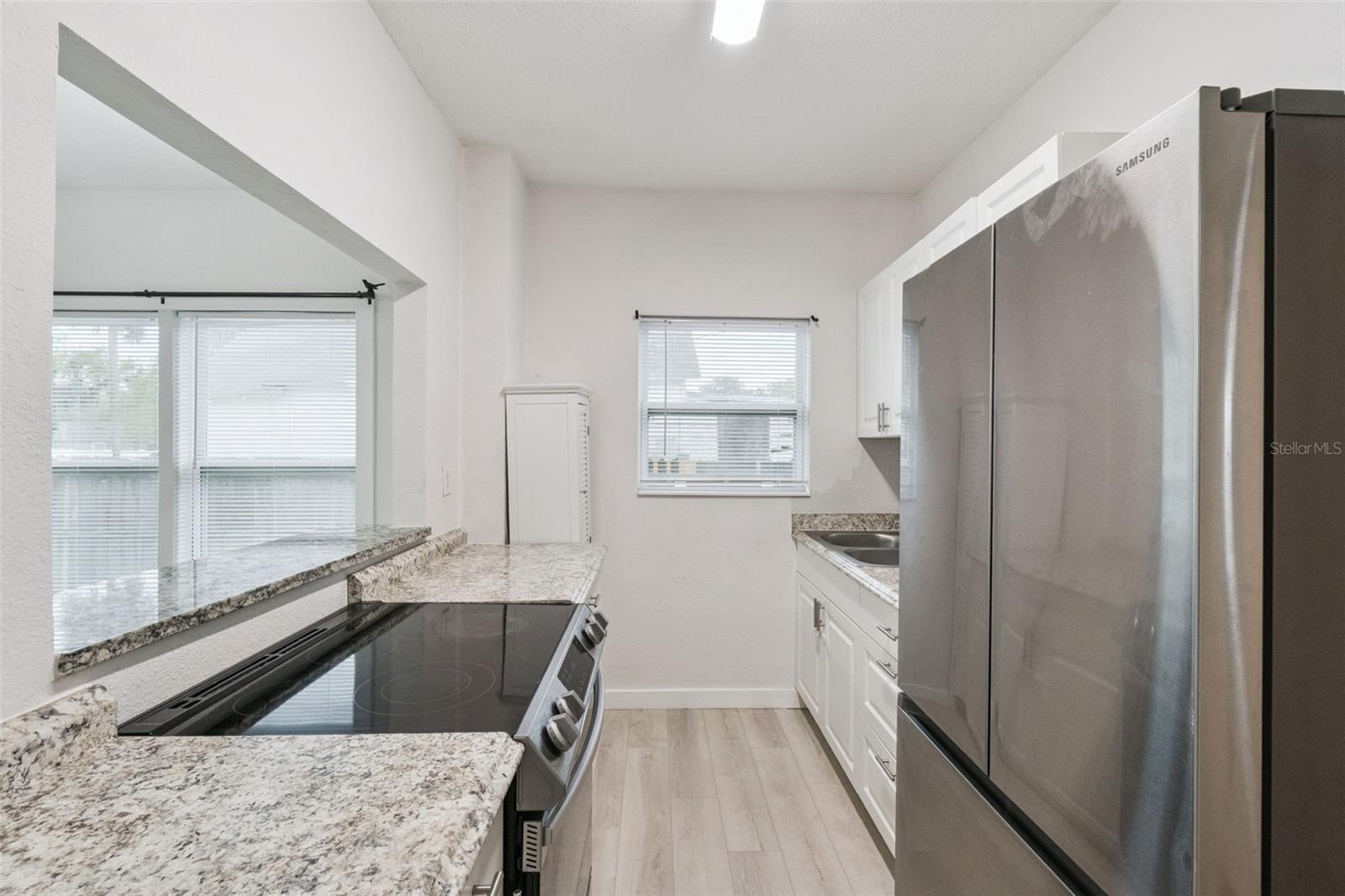 Image 10 of 21 For 1416 6th Street