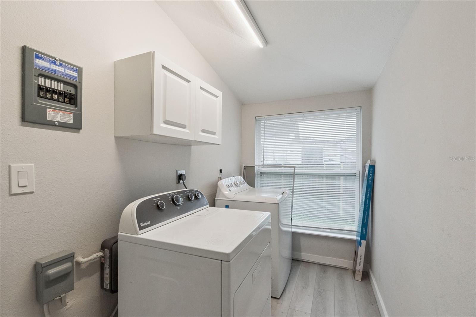 Image 18 of 21 For 1416 6th Street