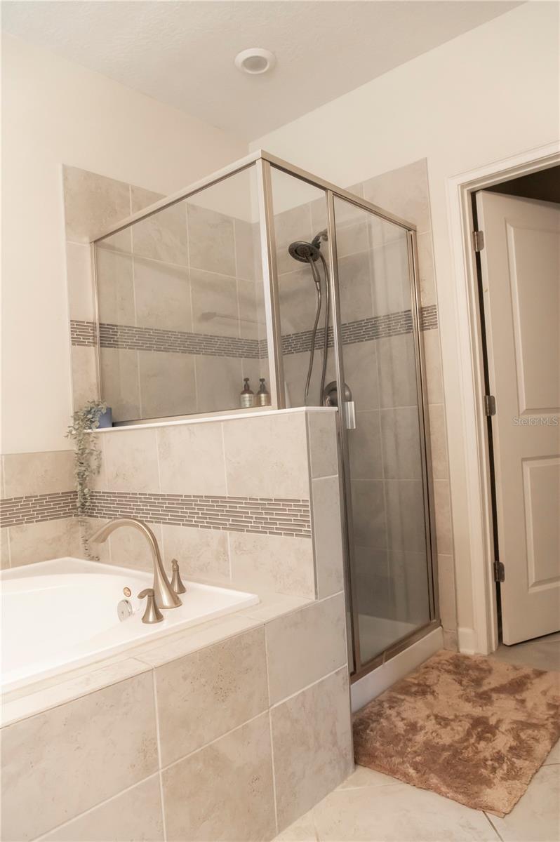 Image 23 of 31 For 11378 Whistling Pine Way