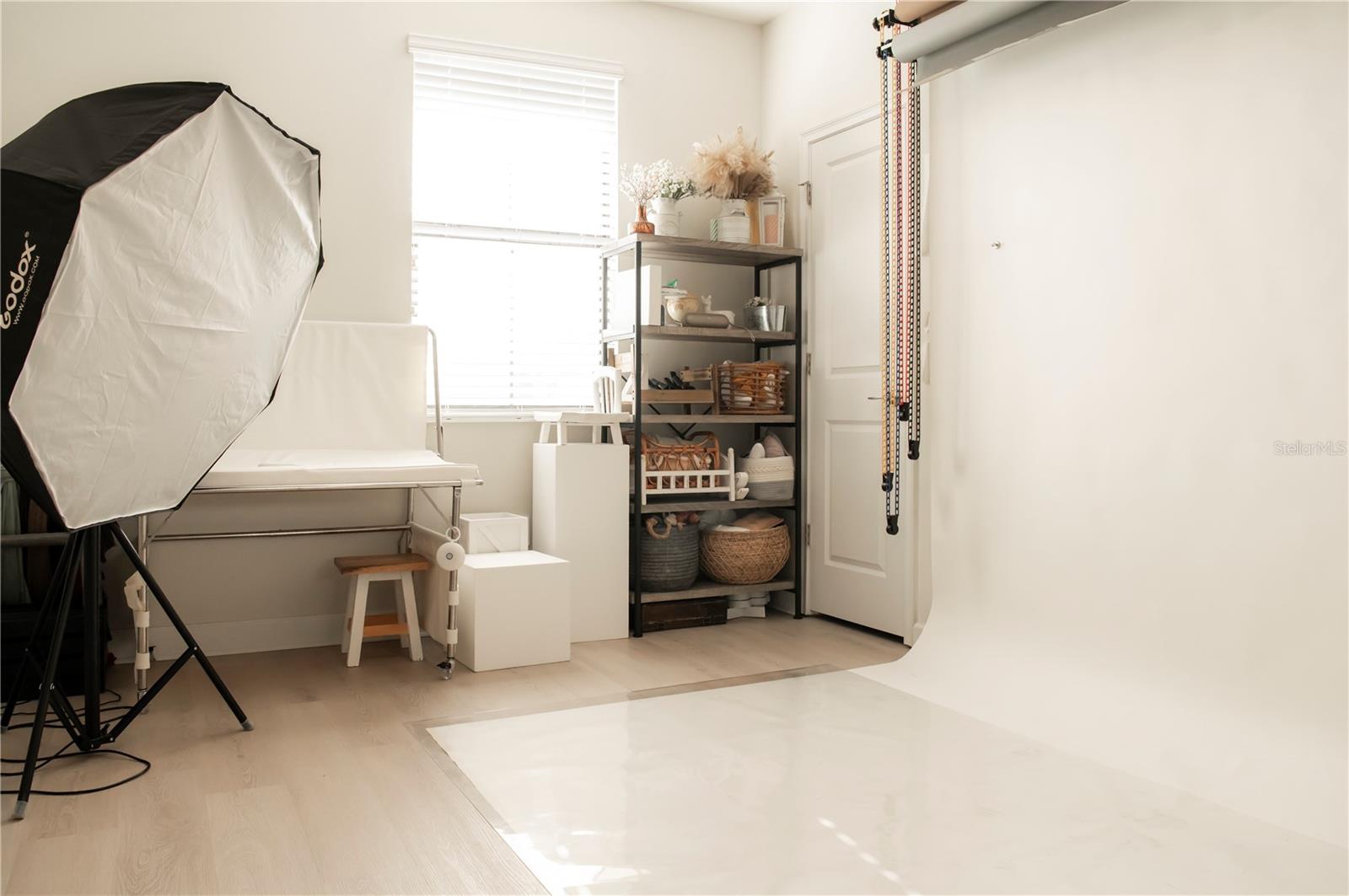 Image 28 of 31 For 11378 Whistling Pine Way