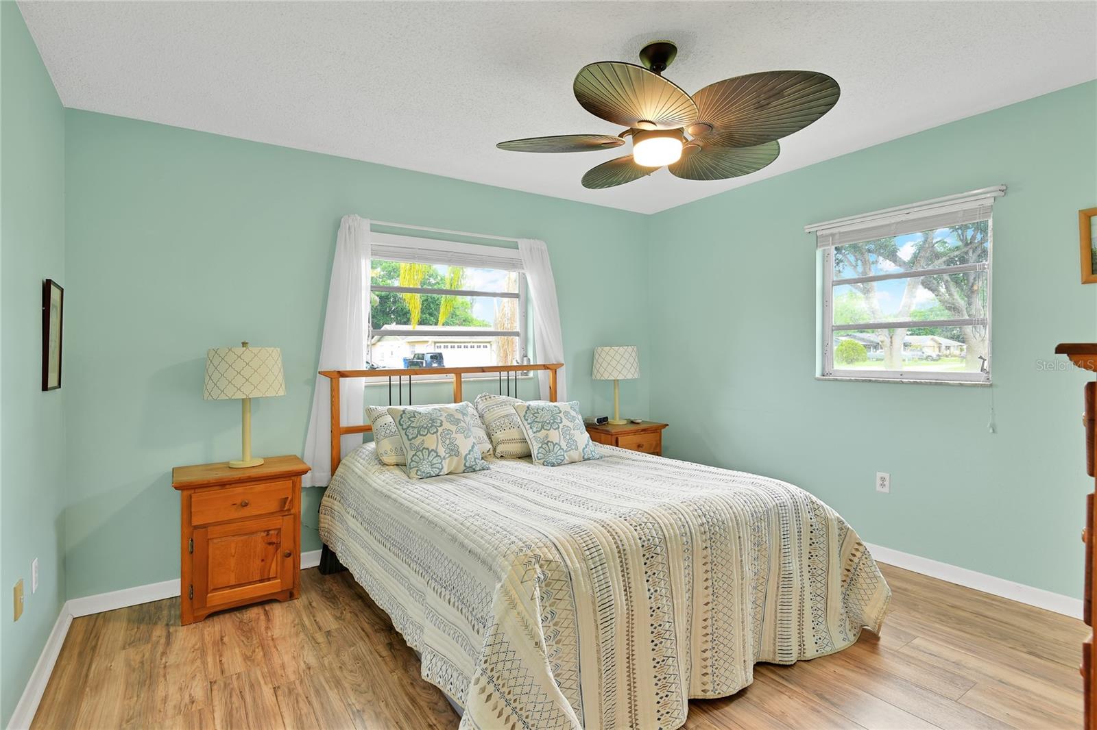 Image 3 of 22 For 431 Michigan Avenue