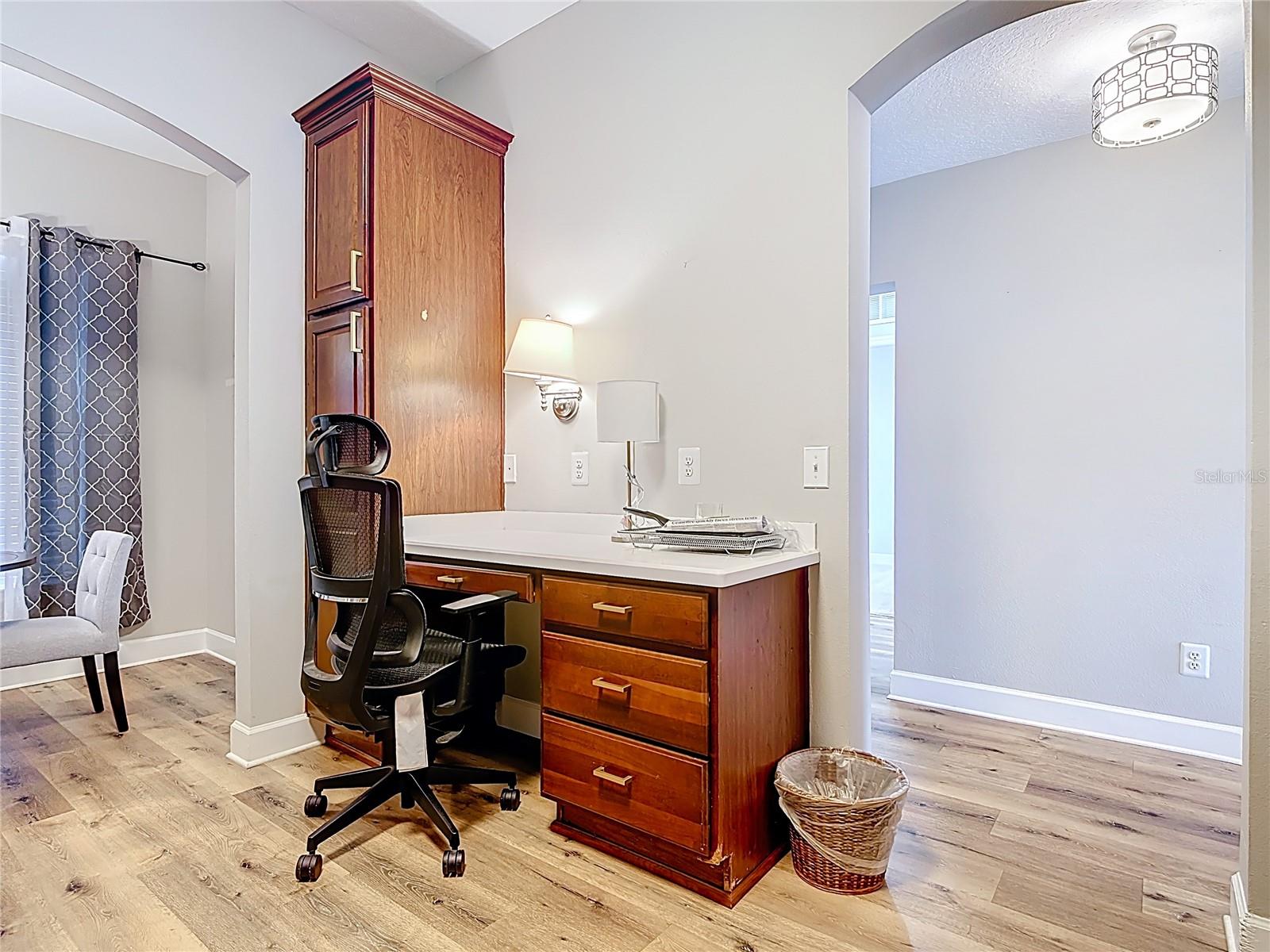 Image 11 of 52 For 1231 Wright Cir  308