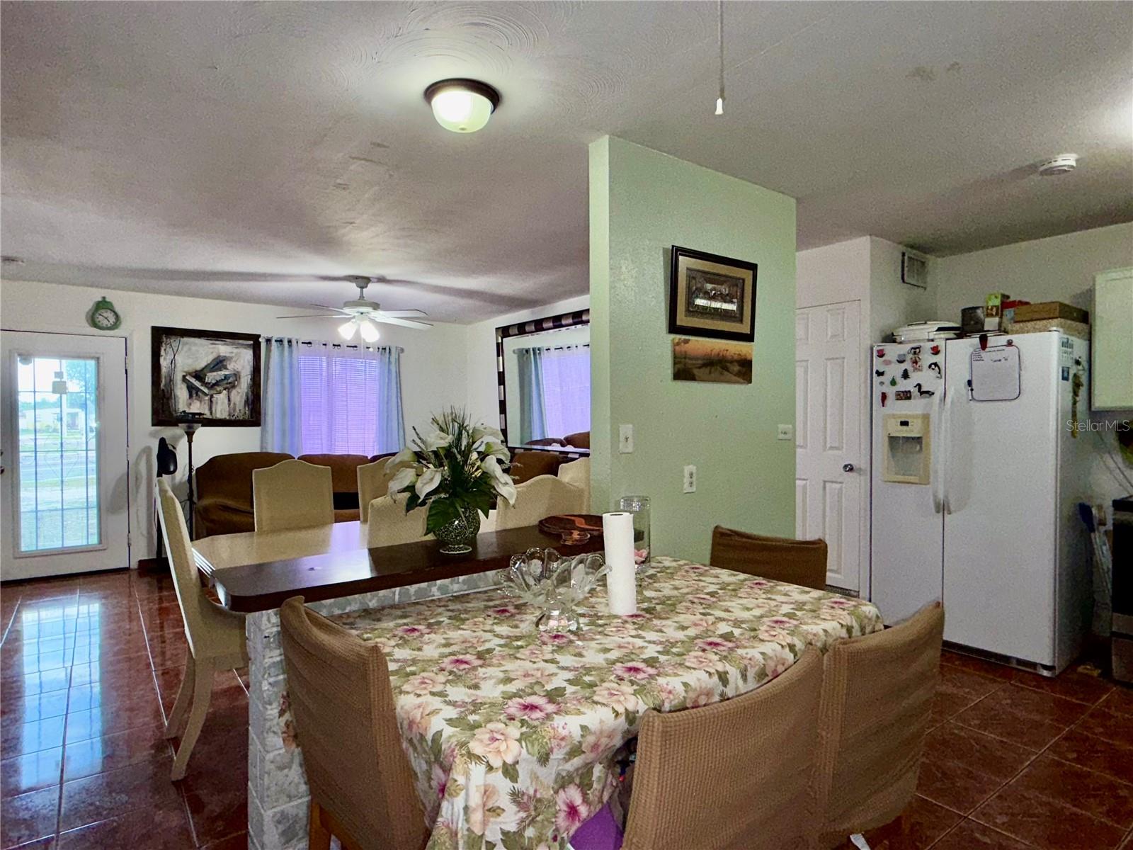 Image 14 of 51 For 5828 Harcourt Avenue