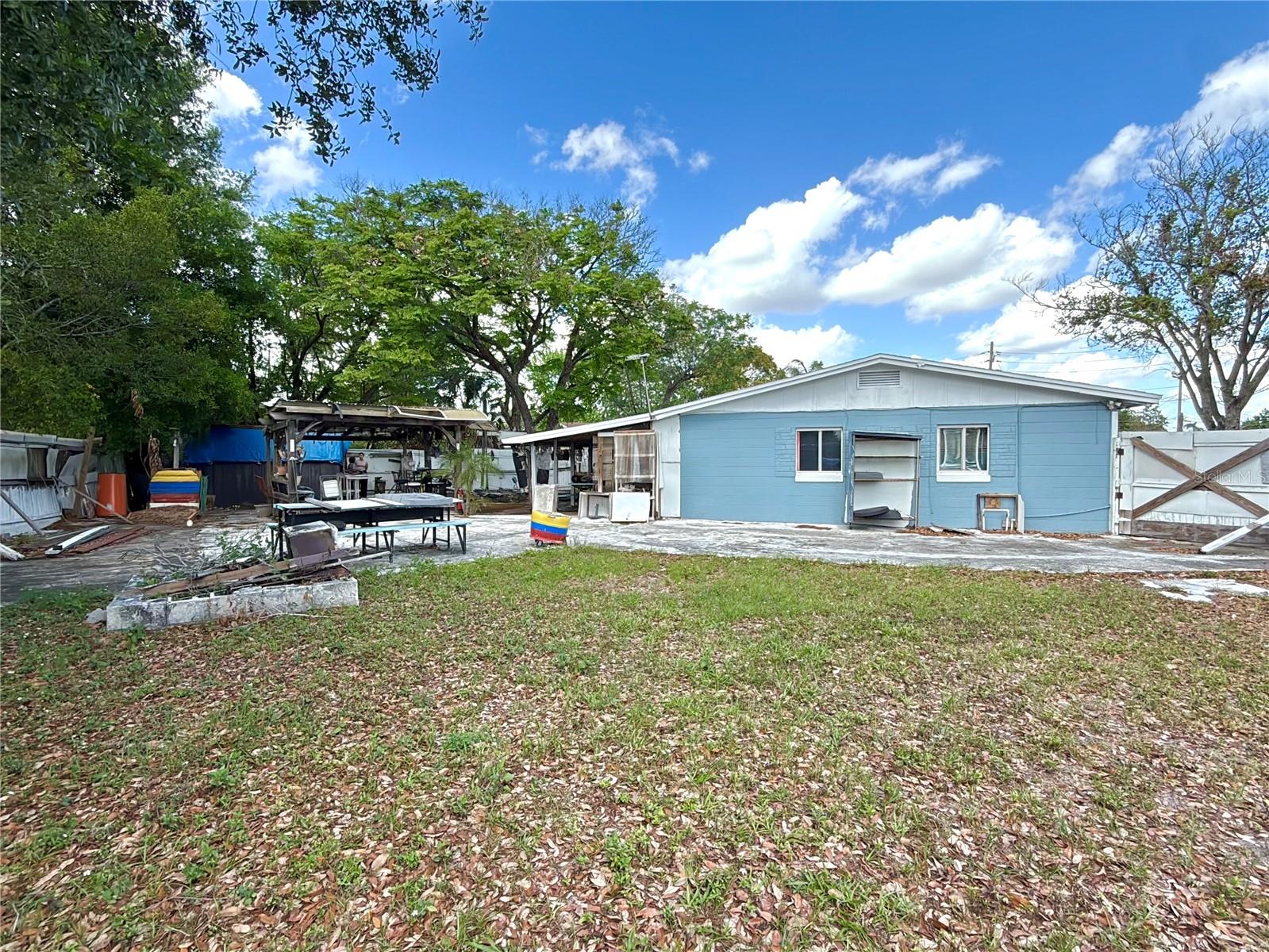 Image 46 of 51 For 5828 Harcourt Avenue