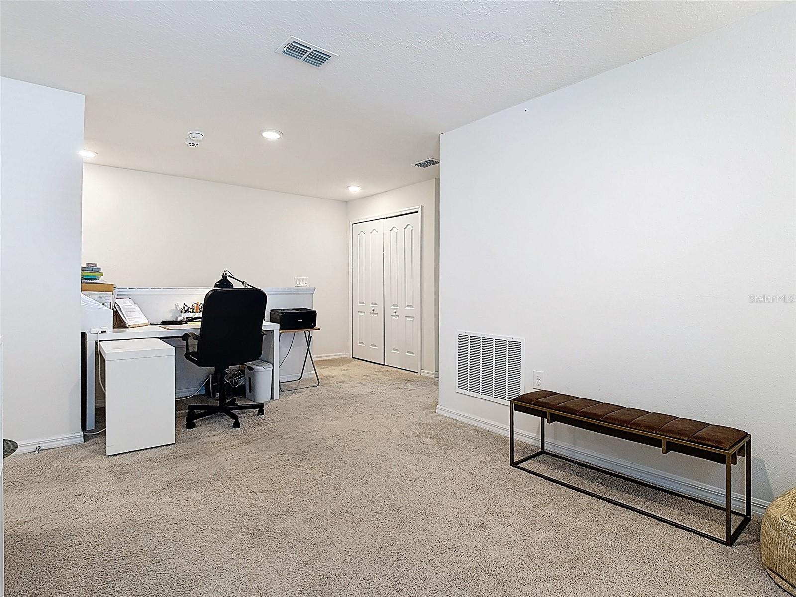 Image 18 of 51 For 1874 Katz Crossing Drive