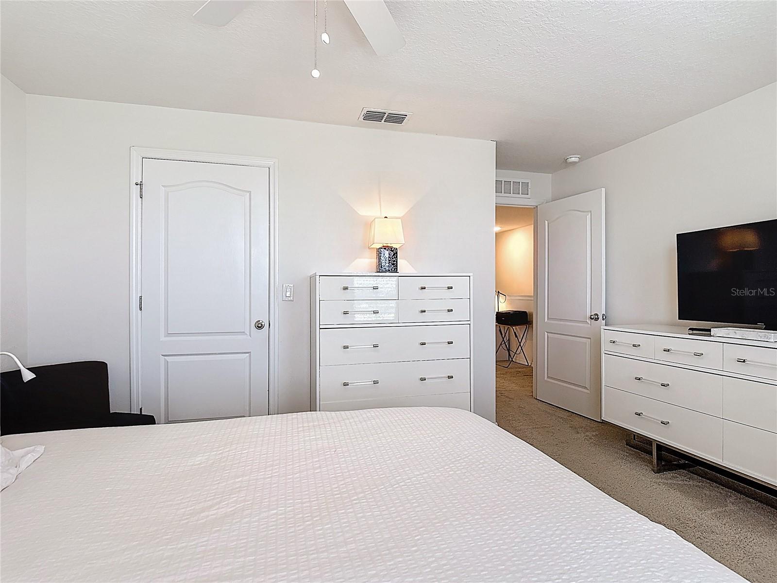 Image 22 of 51 For 1874 Katz Crossing Drive