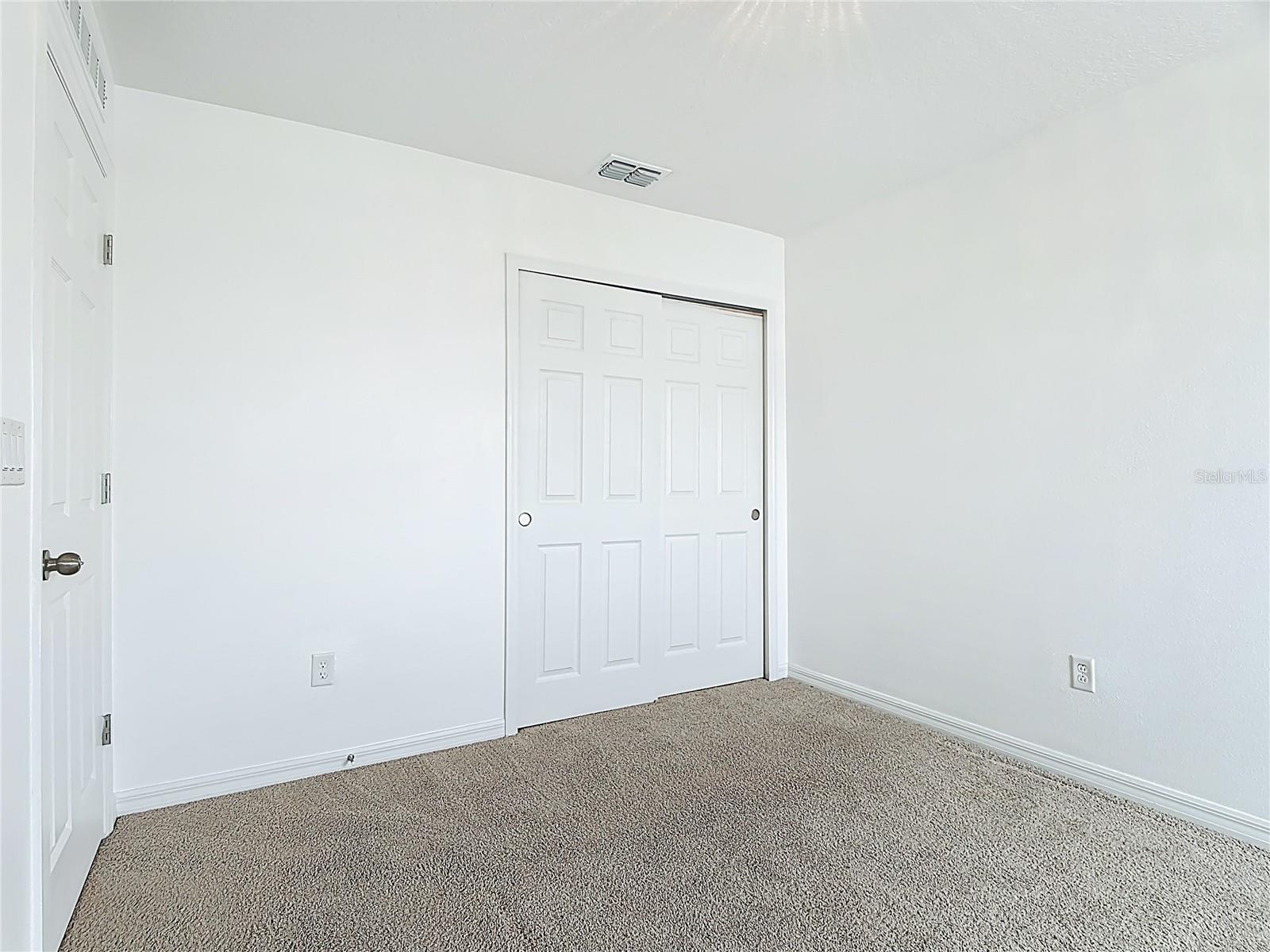 Image 15 of 22 For 2512 Blowing Breeze Avenue