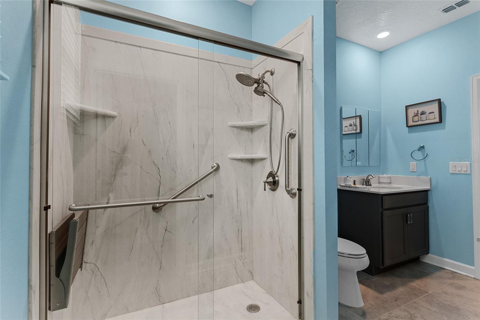 Image 36 of 56 For 2215 Camden Park Avenue