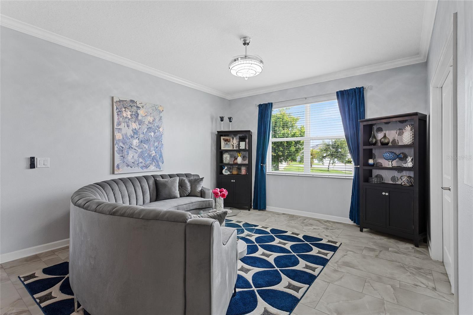 Image 7 of 56 For 2215 Camden Park Avenue