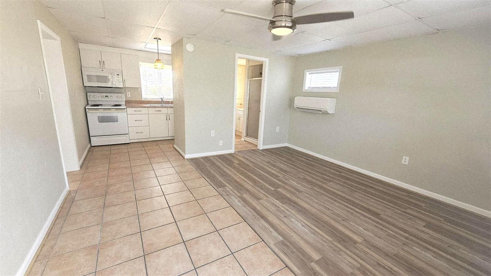 Image 3 of 17 For 45 Langsner Street B