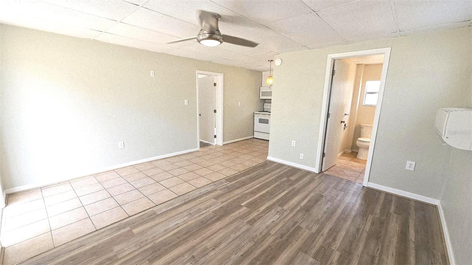 Image 5 of 17 For 45 Langsner Street B