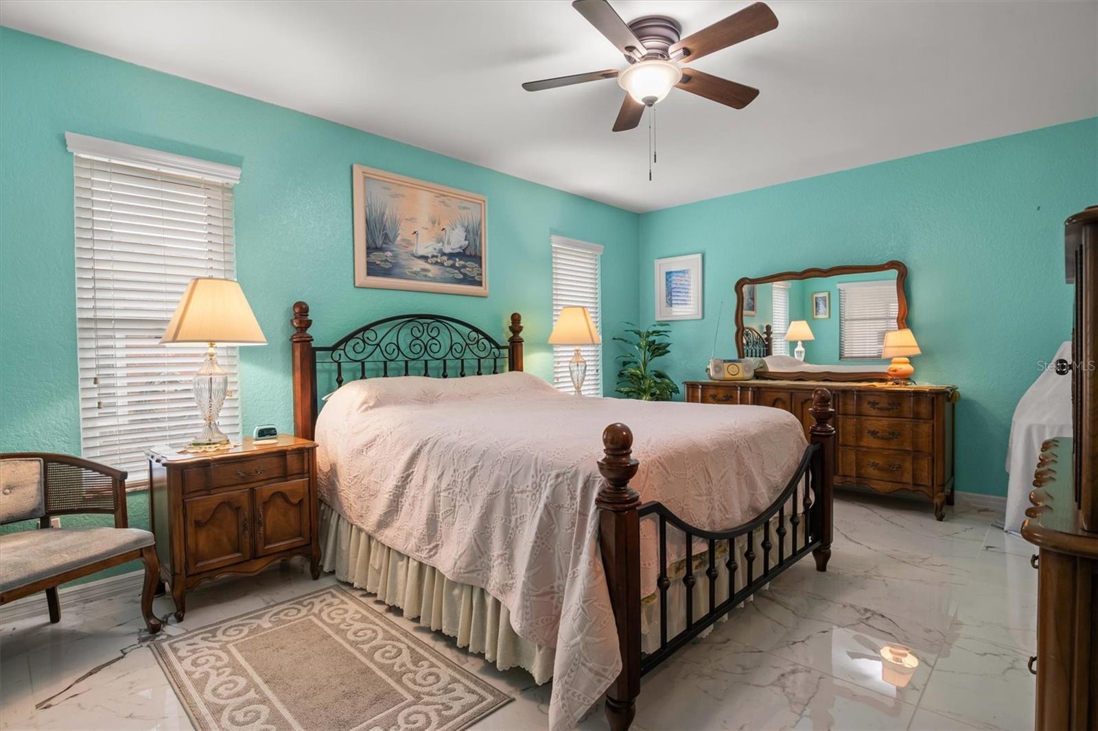 Listing photo id 10 for 416 Barbados Circle