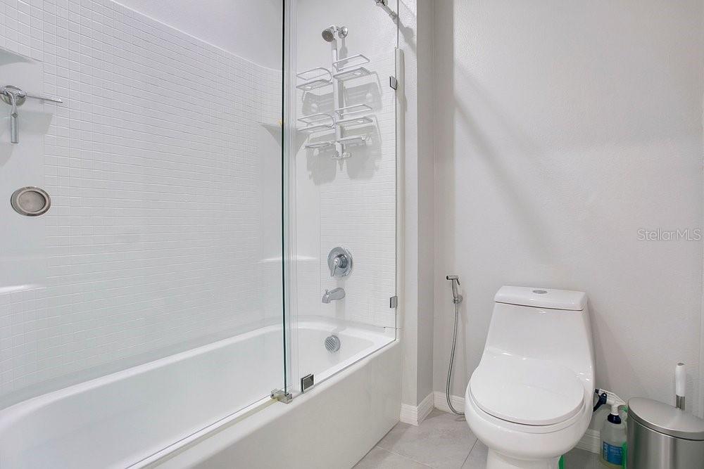 Image 13 of 27 For 1519 Jadewood Way