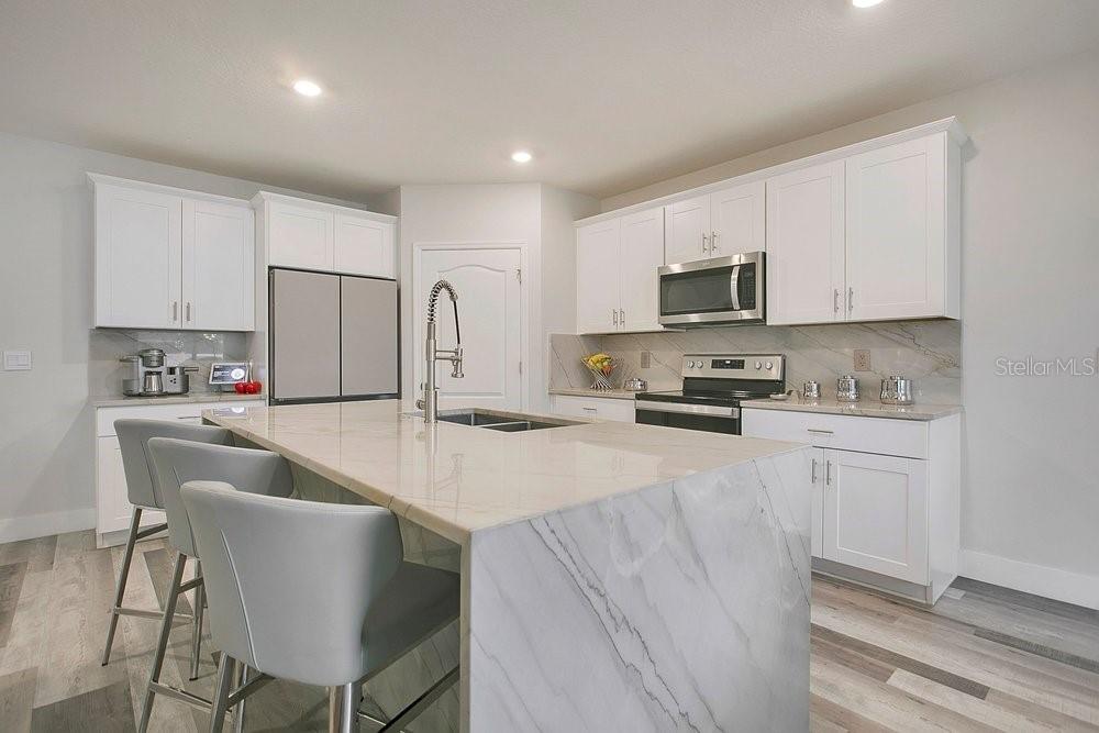 Image 2 of 27 For 1519 Jadewood Way