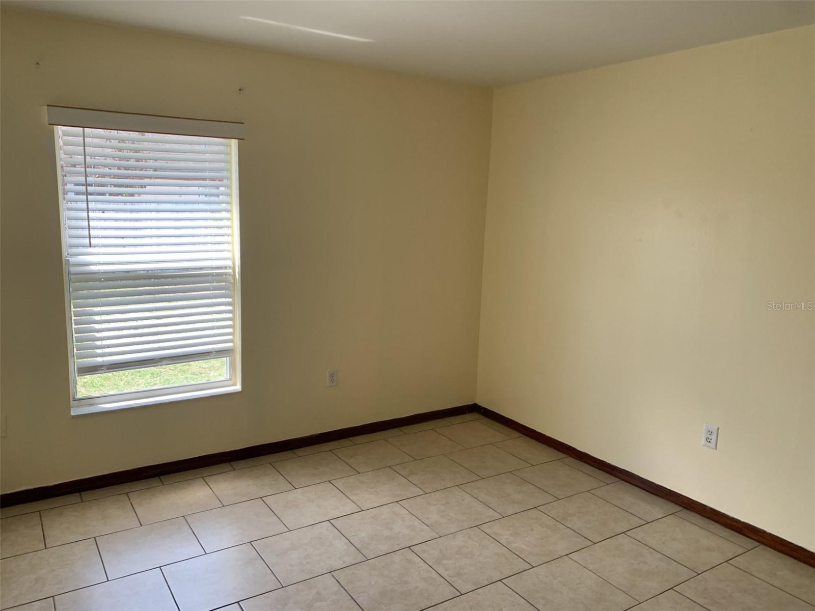 Image 13 of 37 For 1620 Golden Poppy Court