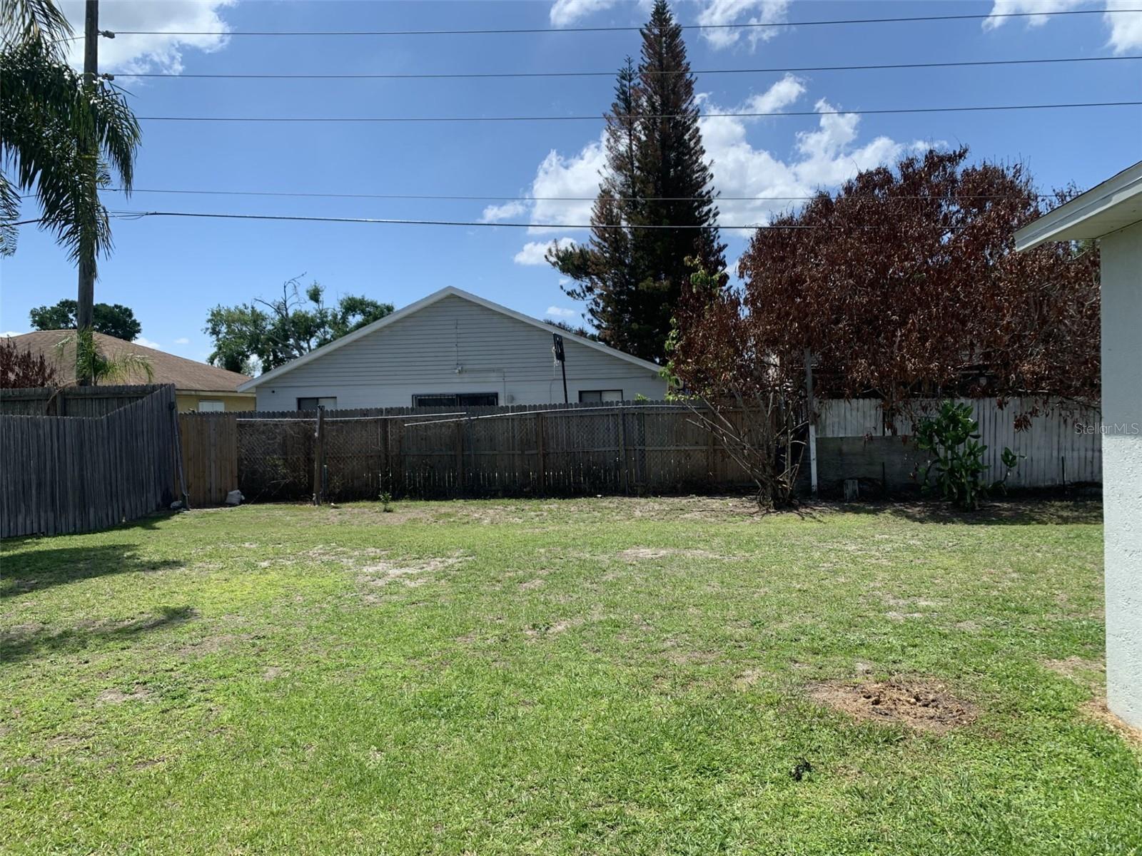 Image 19 of 37 For 1620 Golden Poppy Court