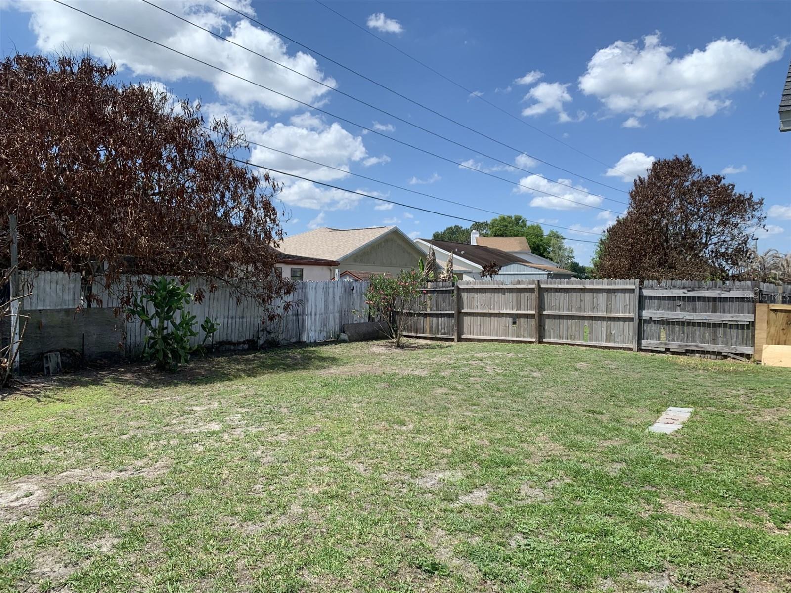 Image 20 of 37 For 1620 Golden Poppy Court