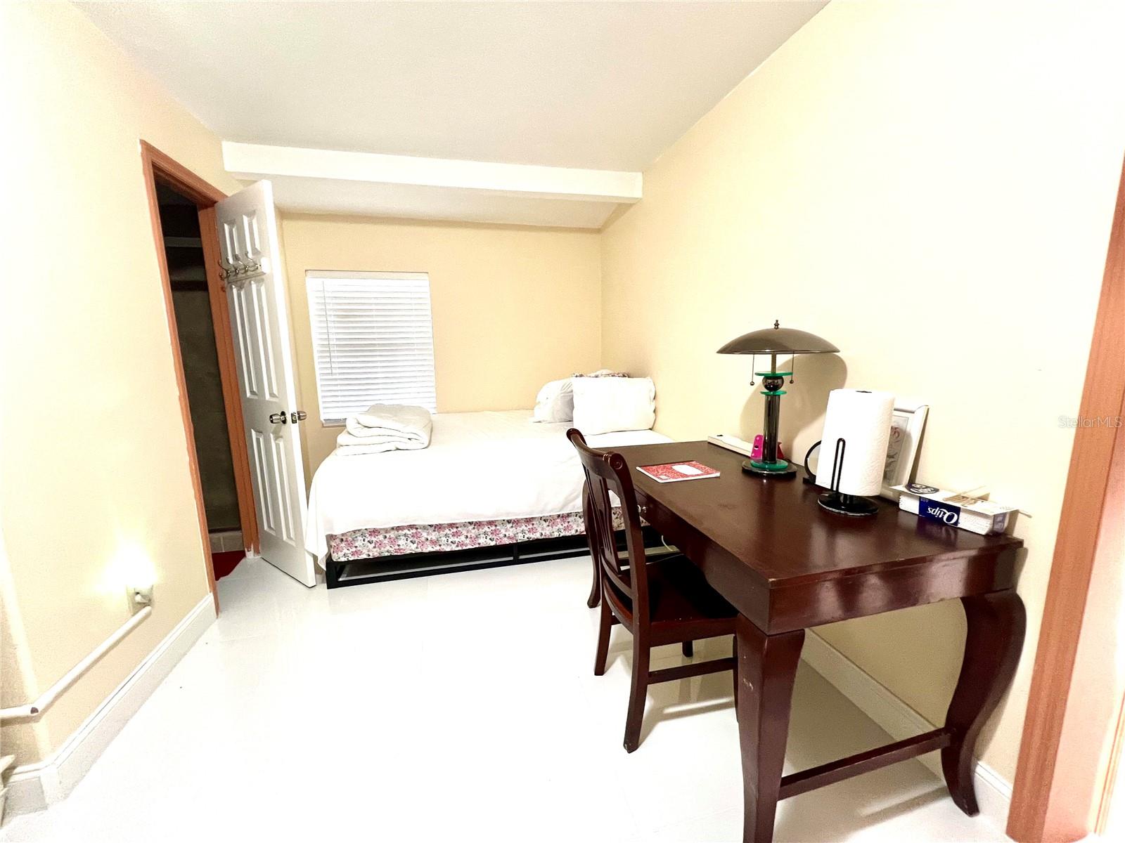 Image 12 of 25 For 5009 Deauville Drive