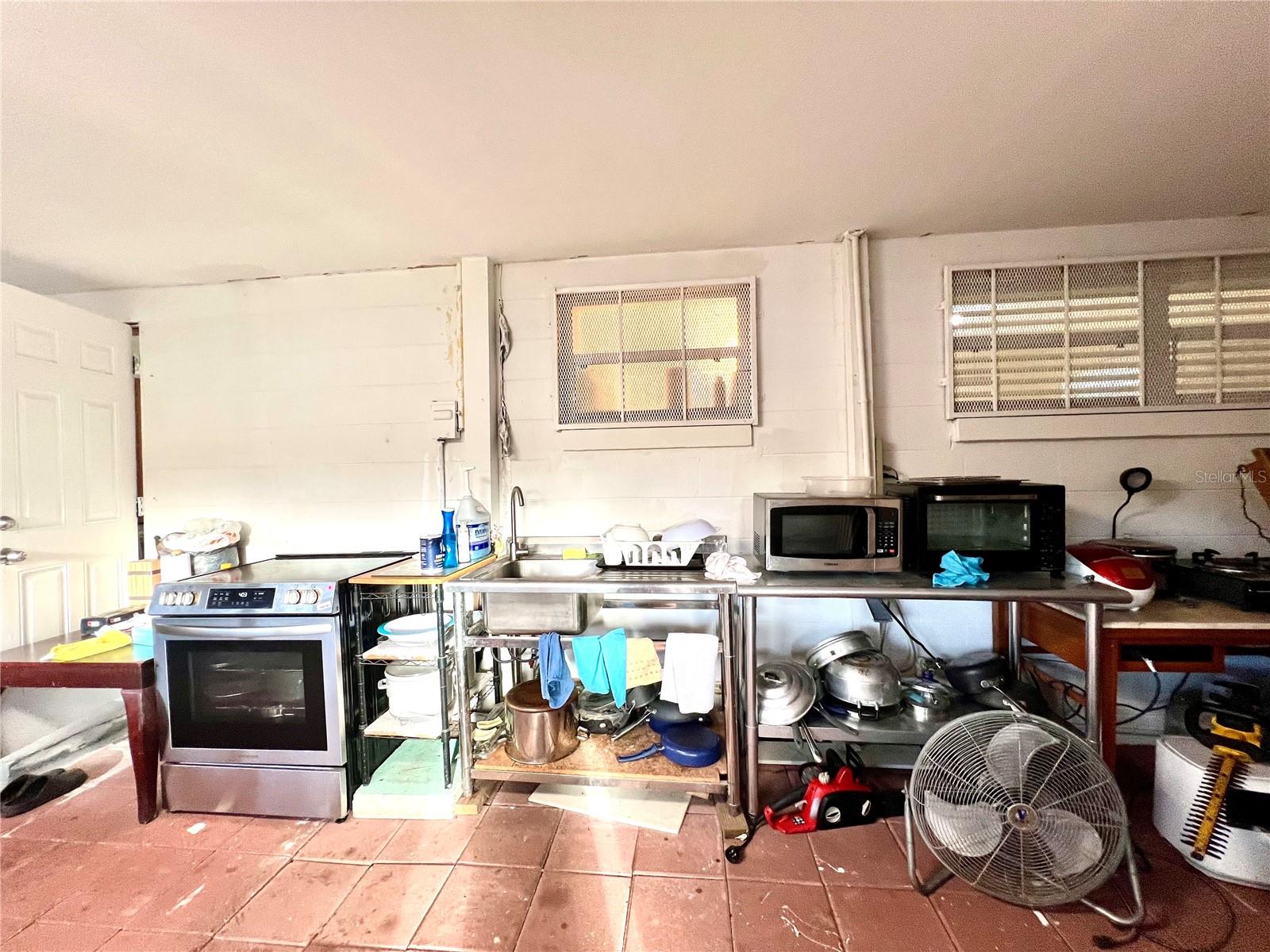 Image 19 of 25 For 5009 Deauville Drive