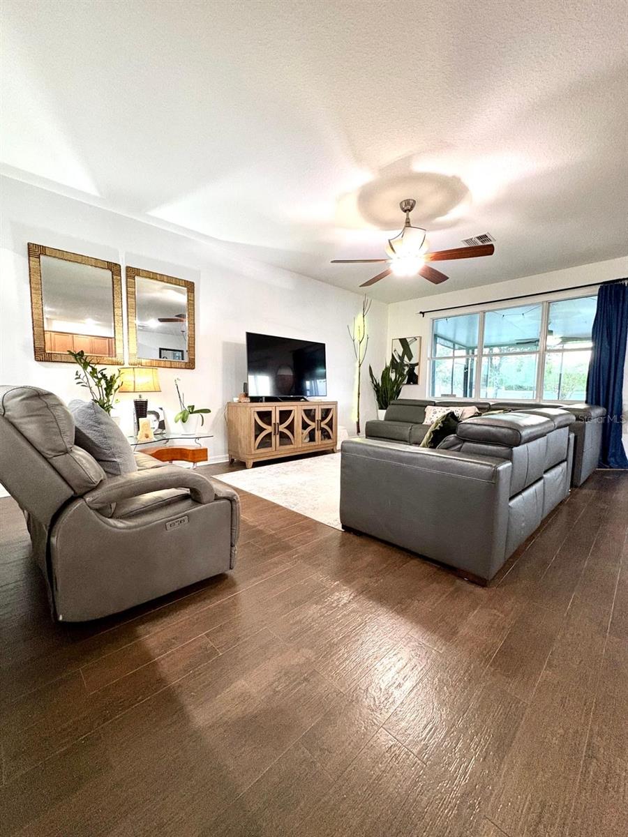 Image 12 of 52 For 1034 Bella Vida Boulevard