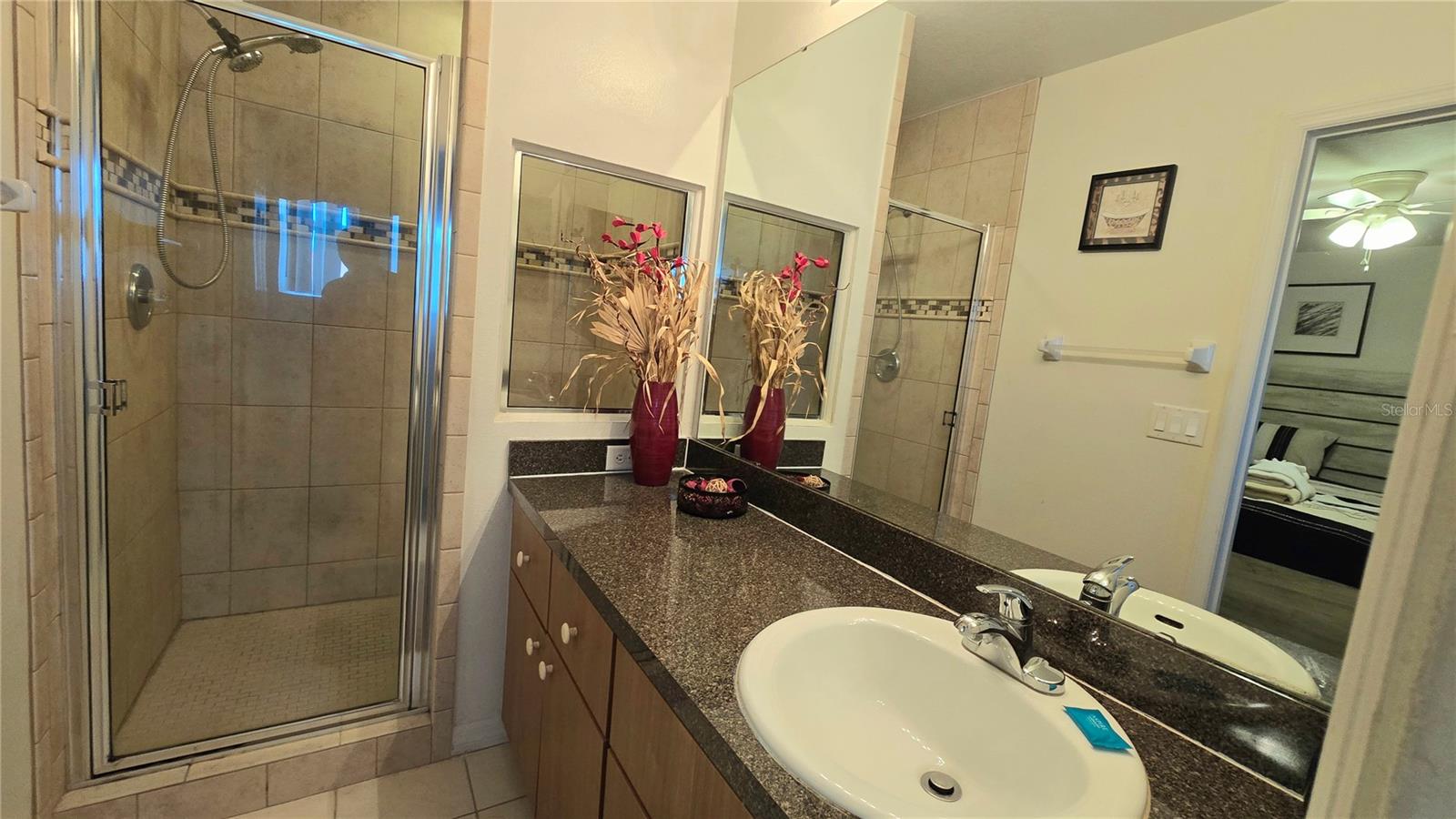 Image 13 of 36 For 1213 South Beach Circle