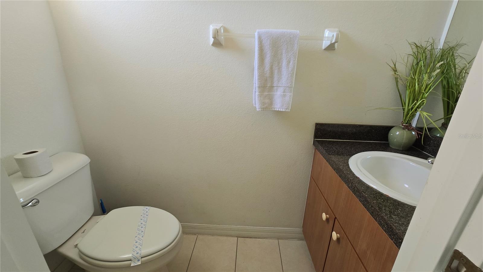 Image 25 of 36 For 1213 South Beach Circle