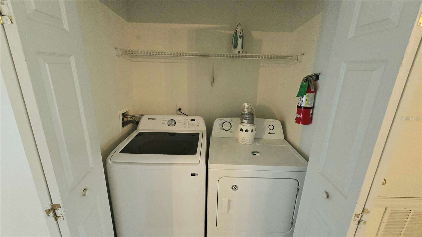 Image 7 of 36 For 1213 South Beach Circle