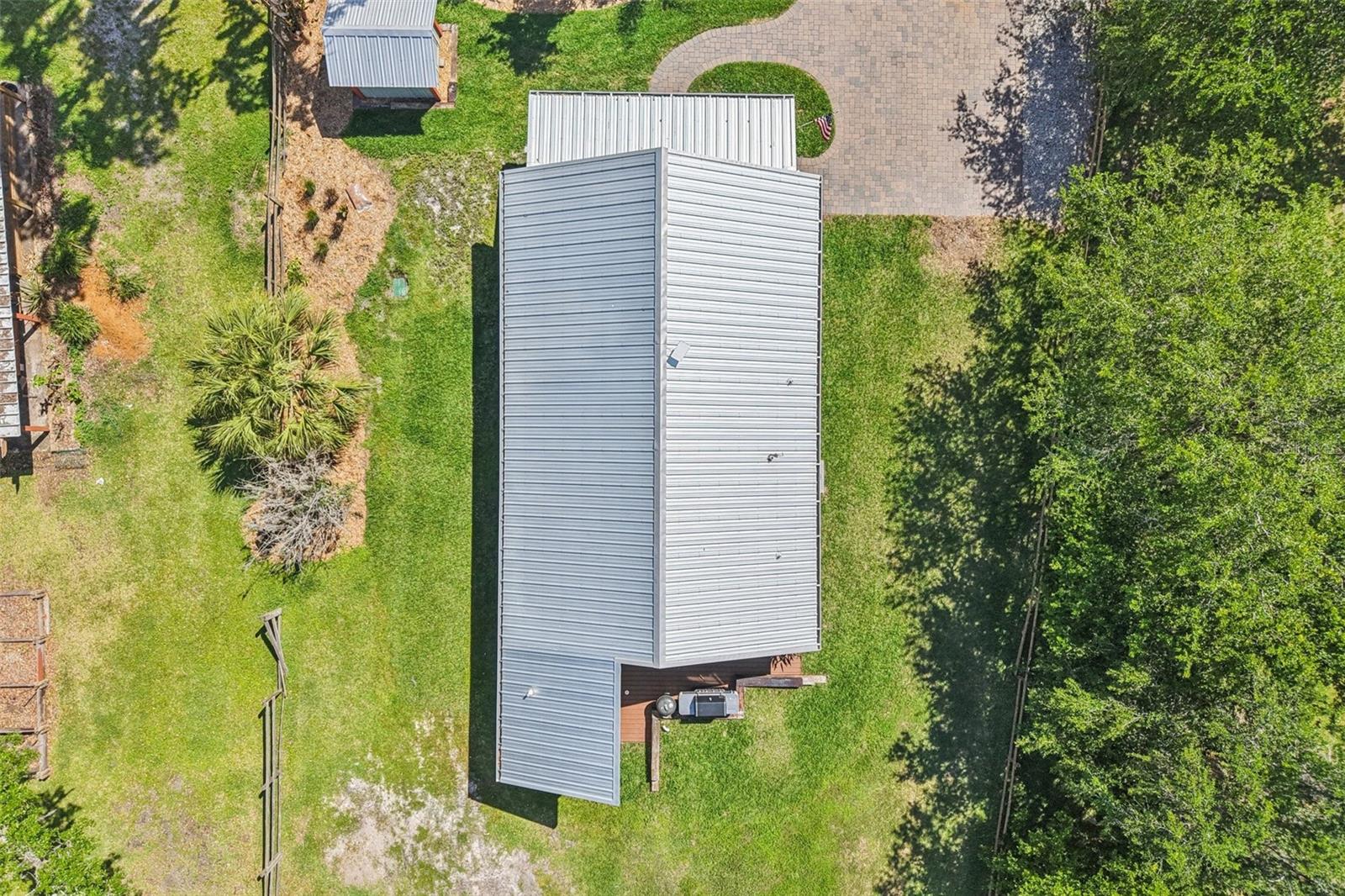 Image 10 of 56 For 2695 Holiday Woods Drive