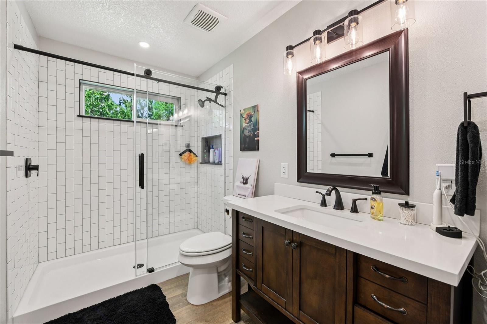 Image 29 of 56 For 2695 Holiday Woods Drive