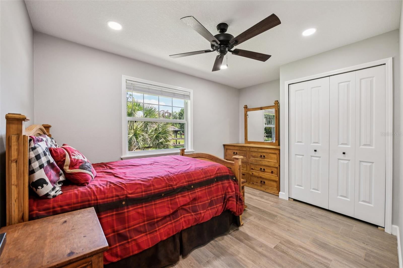 Image 35 of 56 For 2695 Holiday Woods Drive