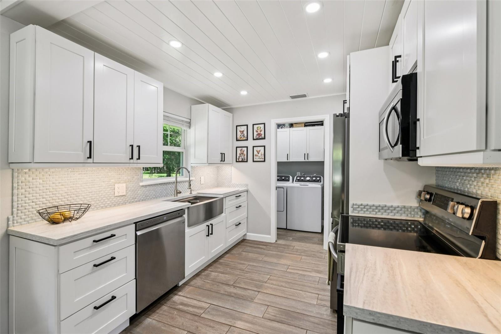 Image 42 of 56 For 2695 Holiday Woods Drive