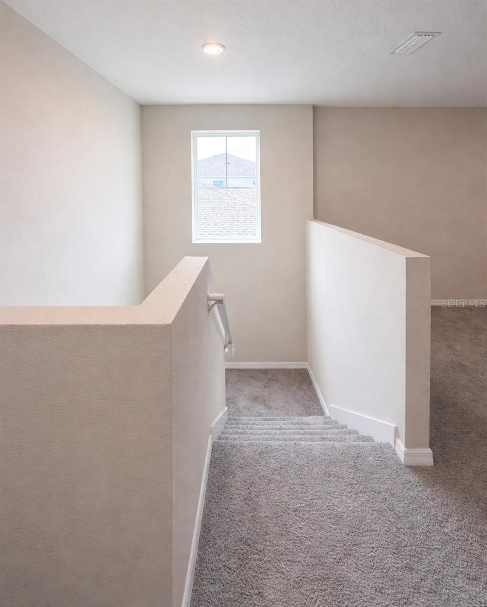 Image 11 of 14 For 1392 Axel Cir