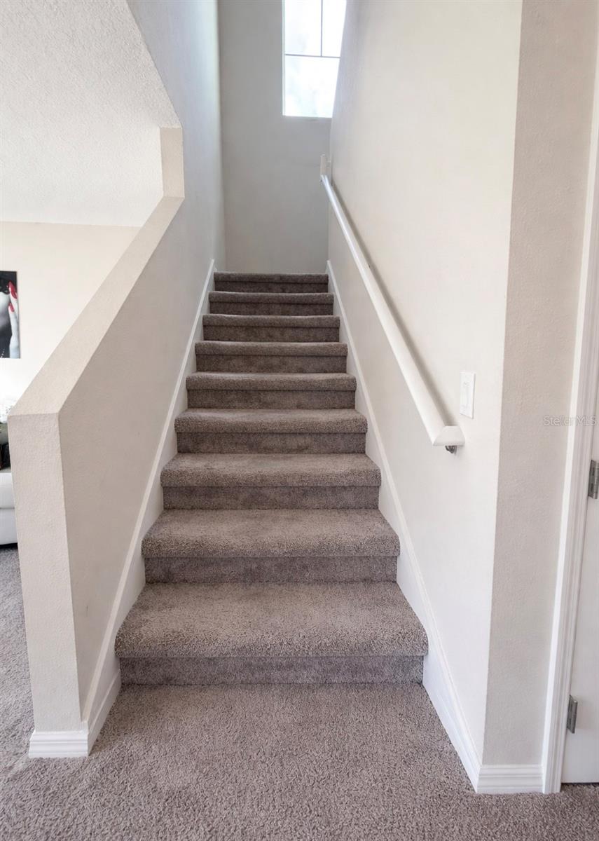 Image 9 of 14 For 1392 Axel Cir