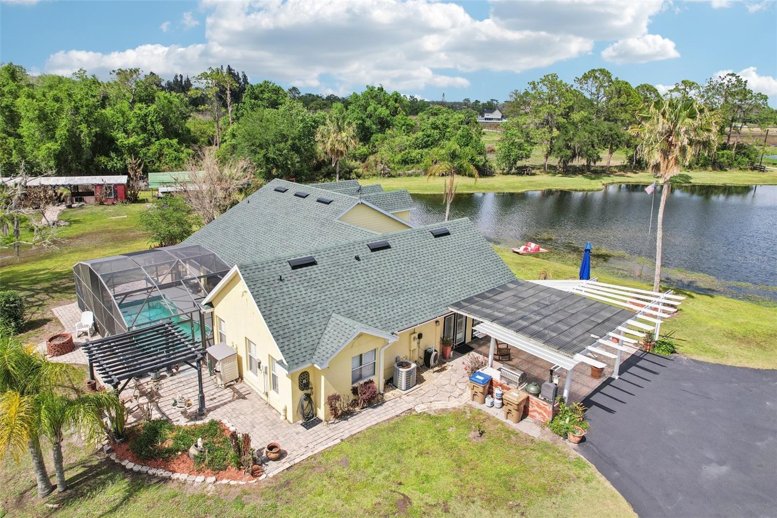 Image 16 of 70 For 3954 Mcclelland Road