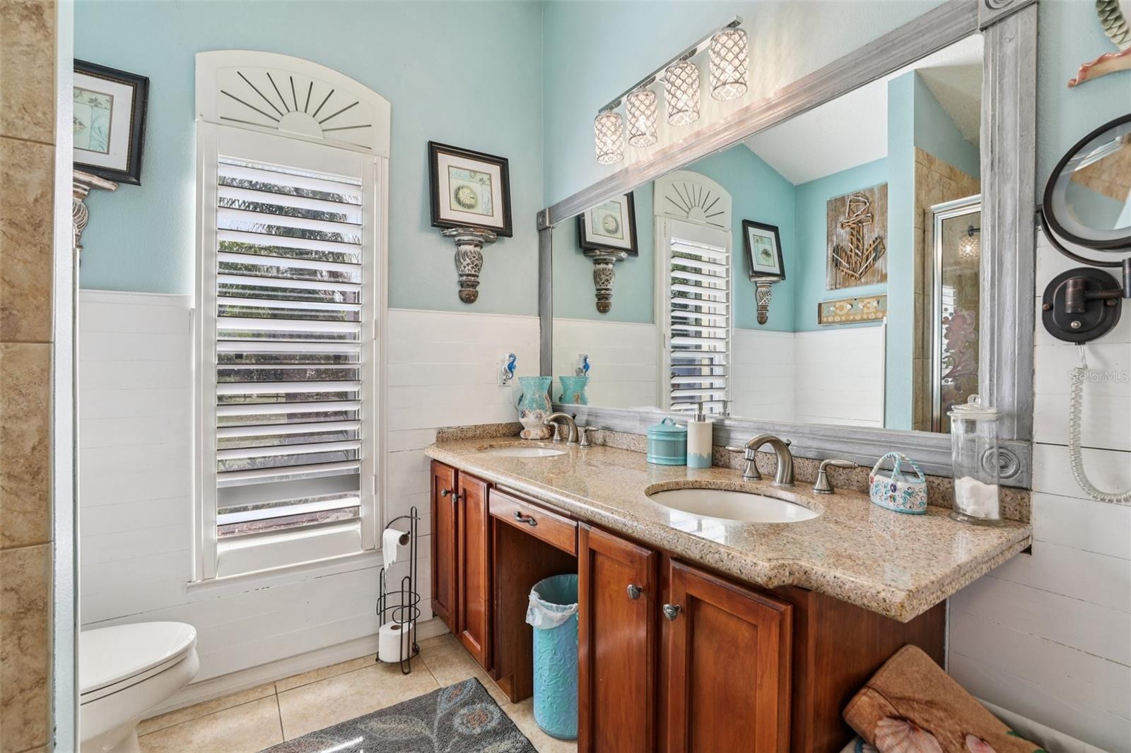 Image 44 of 70 For 3954 Mcclelland Road