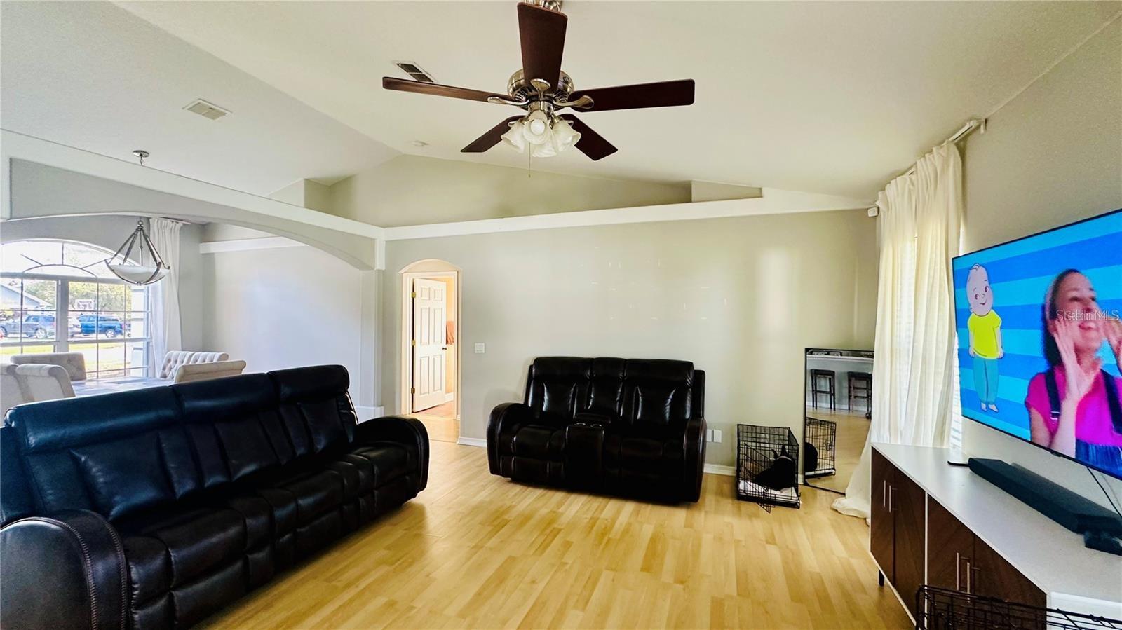 Image 7 of 19 For 3600 Yellow Bird Ct