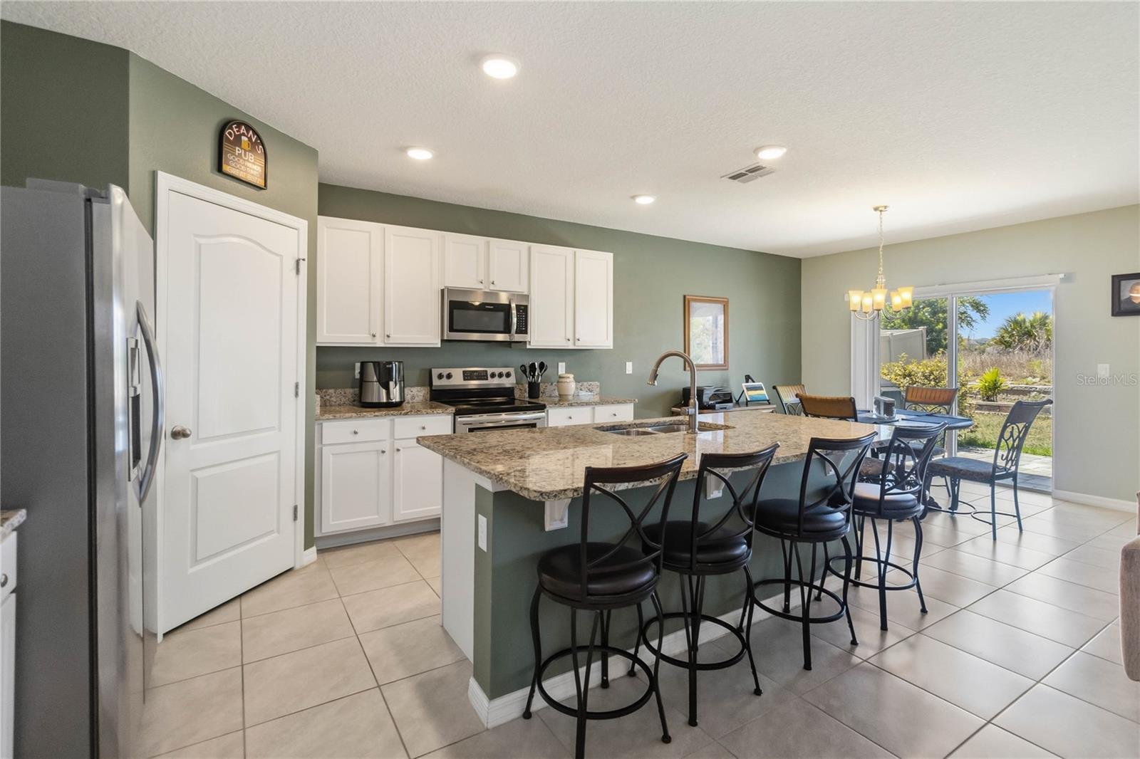 Image 4 of 39 For 2464 White Poppy Drive