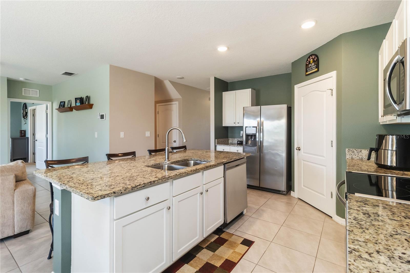 Image 6 of 39 For 2464 White Poppy Drive