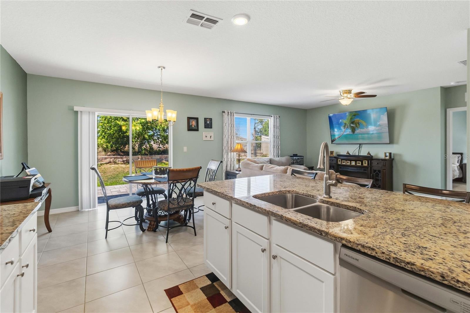 Image 8 of 39 For 2464 White Poppy Drive