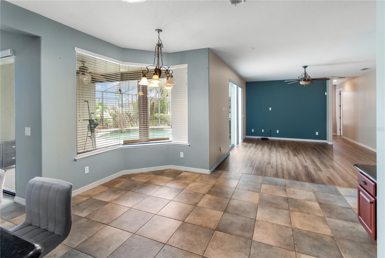 Image 13 of 45 For 2860 Lafayette Trace Drive